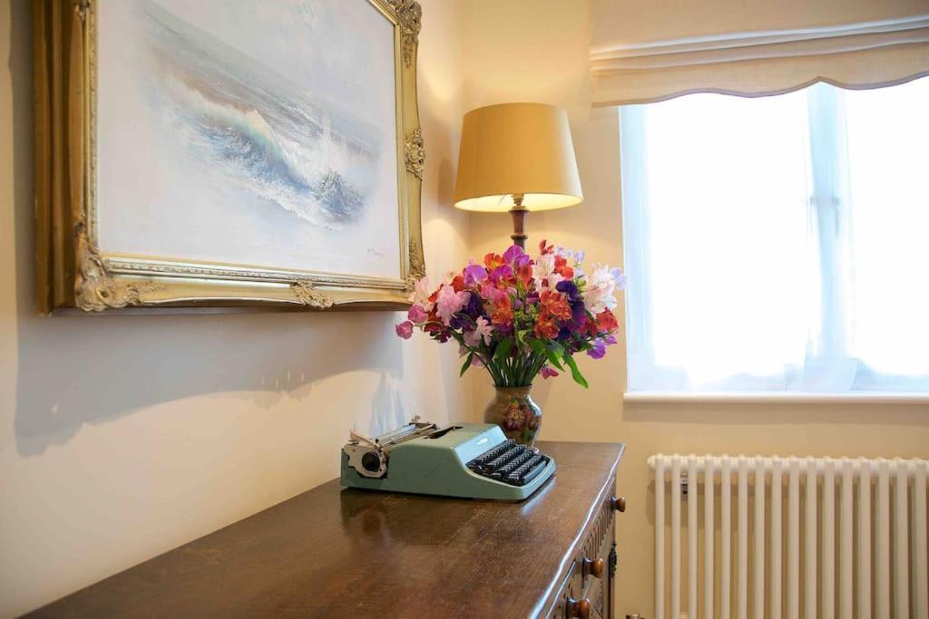 Canal View 2 Bedrooms End Of Terrace Chichester Exterior foto